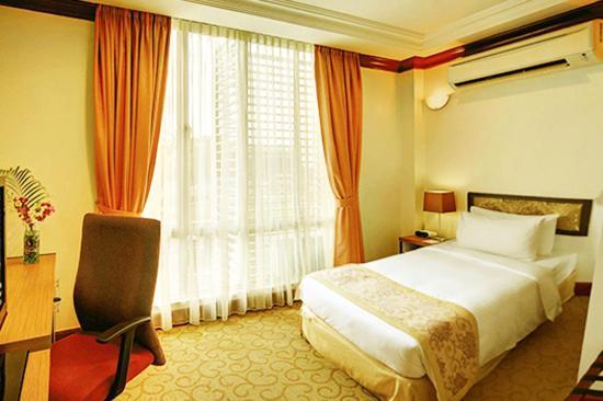 The Regency Scholar'S Inn Kuala Lumpur Extérieur photo